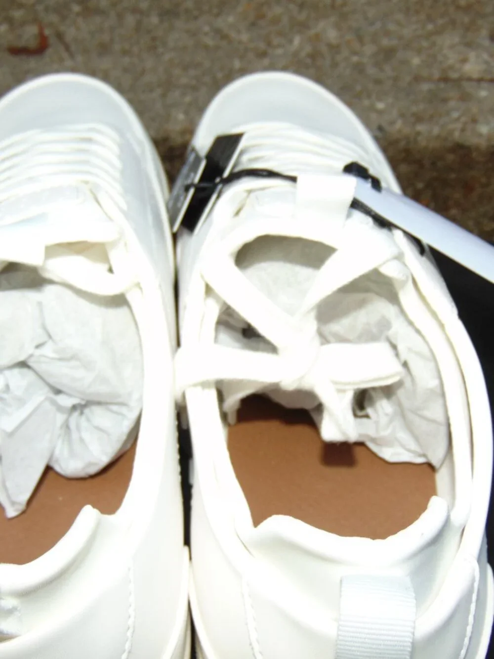Madden NYC Mens Markk Court Casual Sneakers White NWT Size 13 New In Box